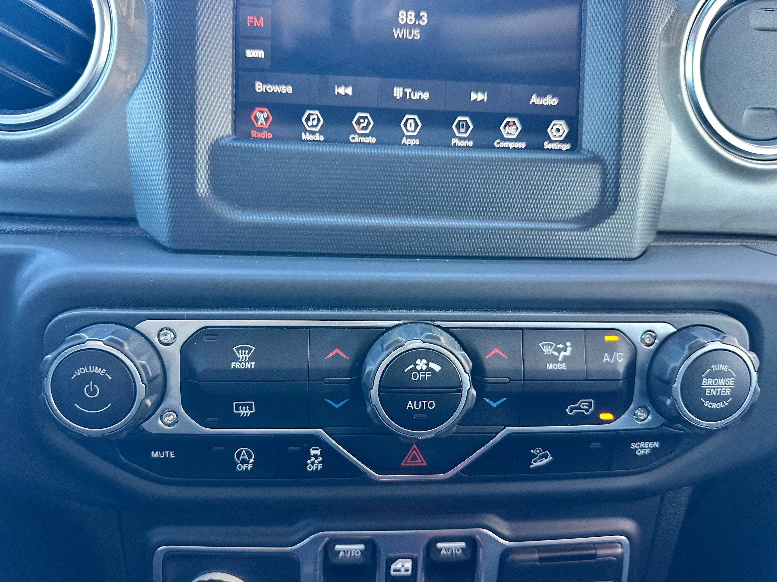 2018 Jeep Wrangler Unlimited Base