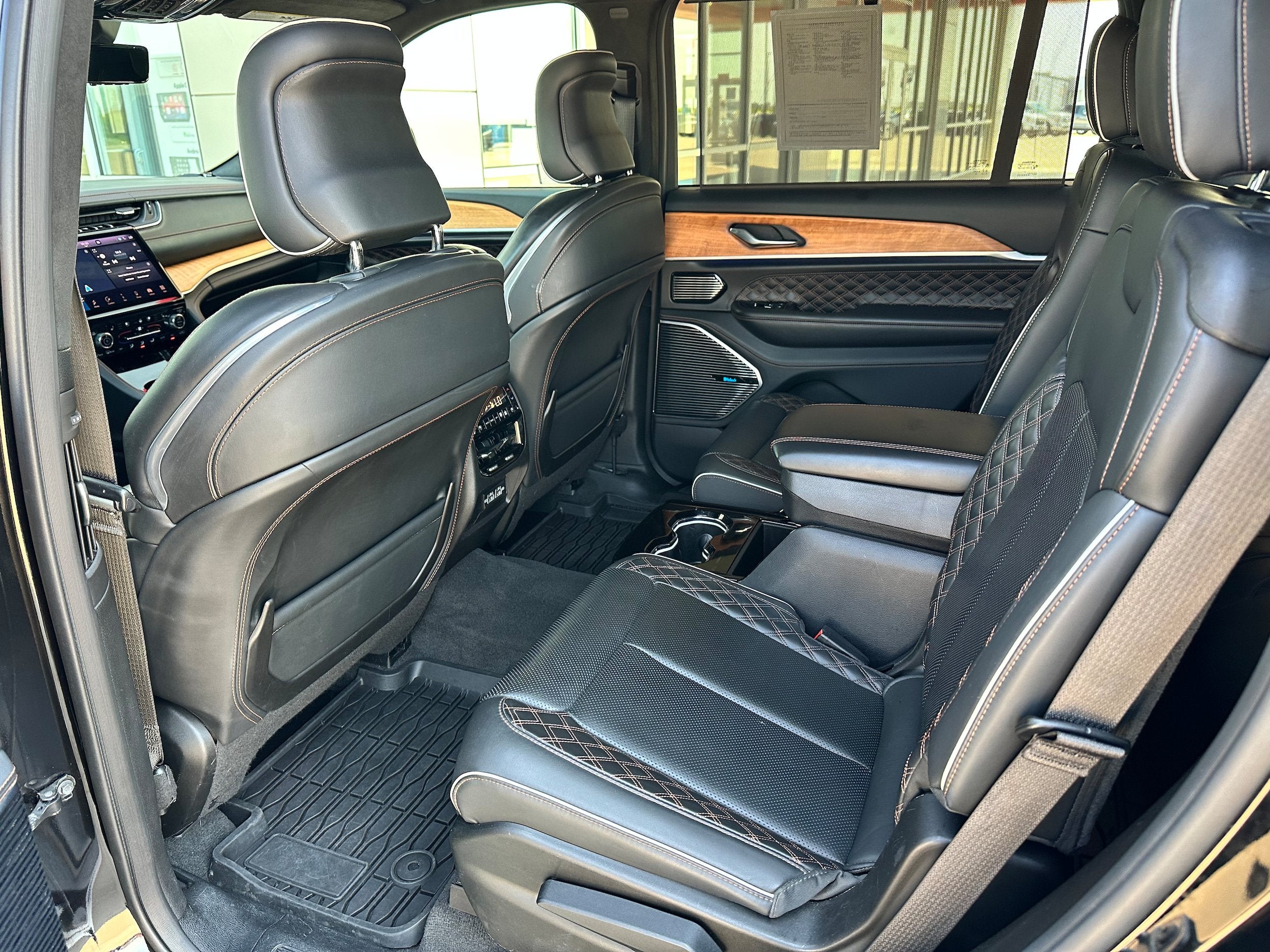2021 Jeep Grand Cherokee L Base