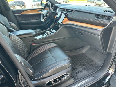 2021 Jeep Grand Cherokee L Base