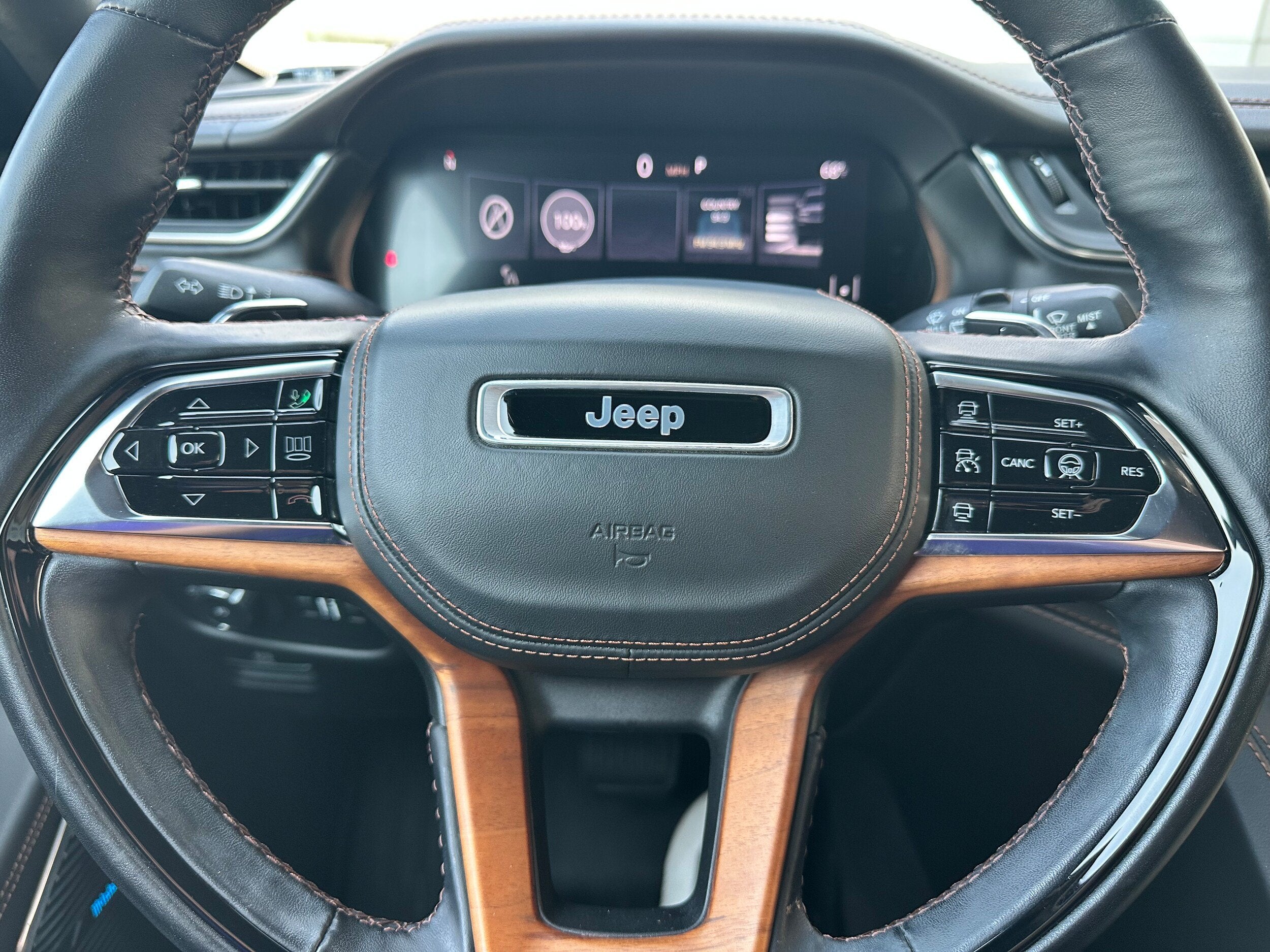 2021 Jeep Grand Cherokee L Base