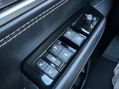 2022 Jeep Wagoneer Base