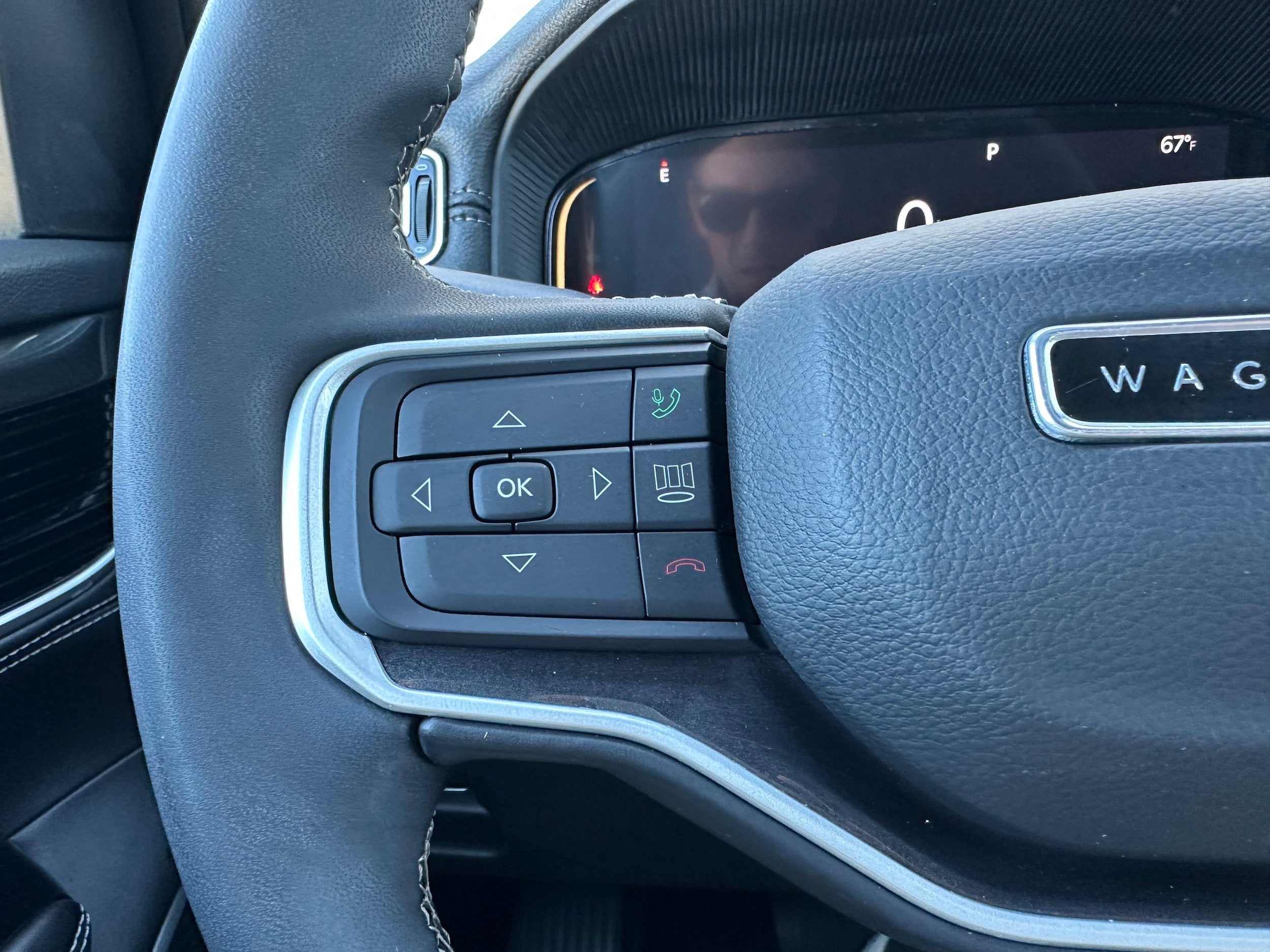 2022 Jeep Wagoneer Base
