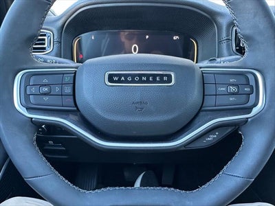 2022 Jeep Wagoneer Base
