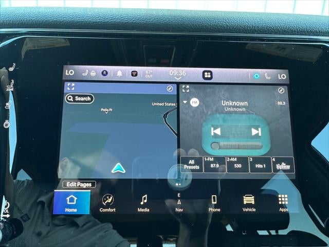 2022 Jeep Wagoneer Base