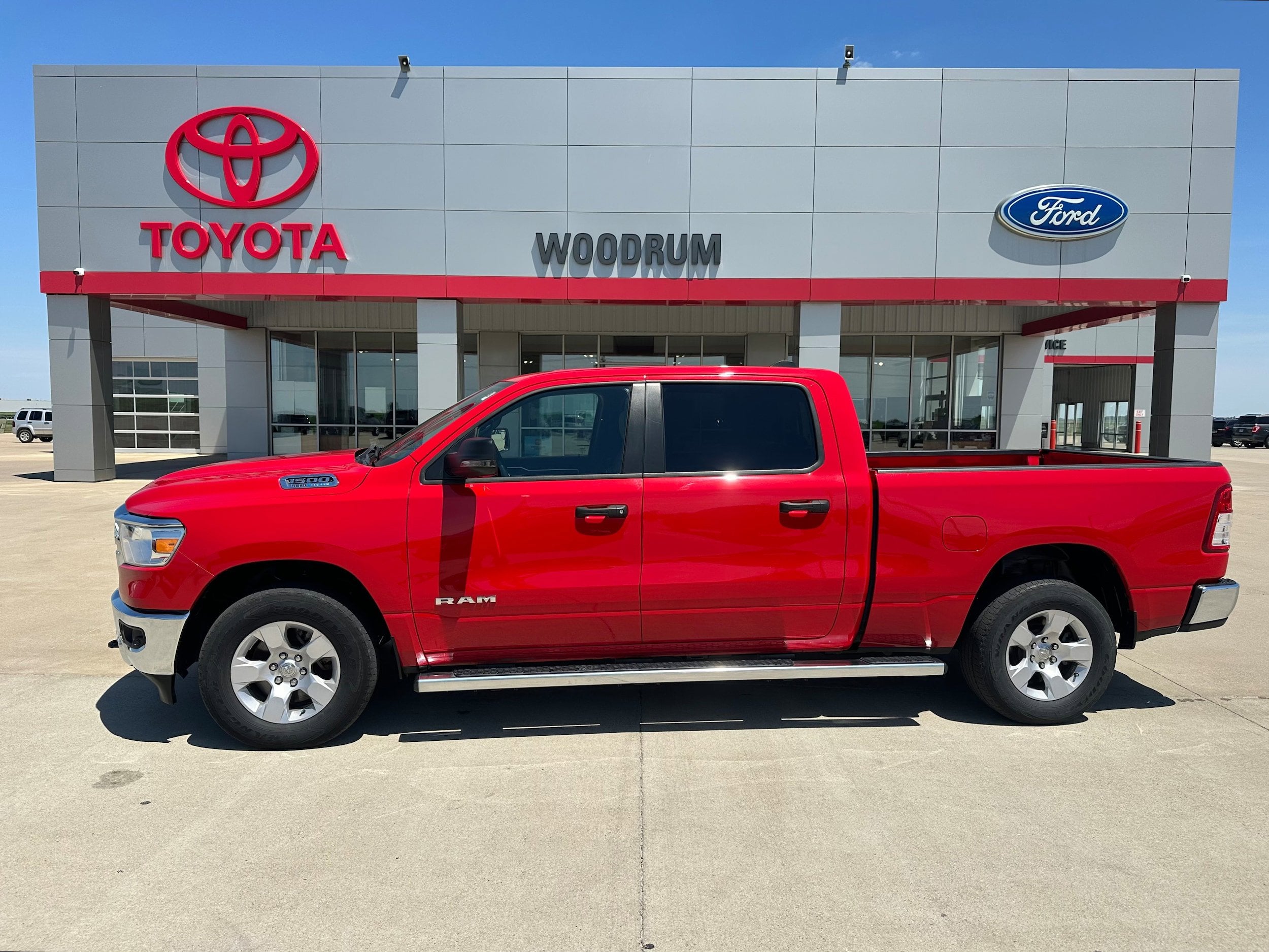 2023 RAM 1500 Base