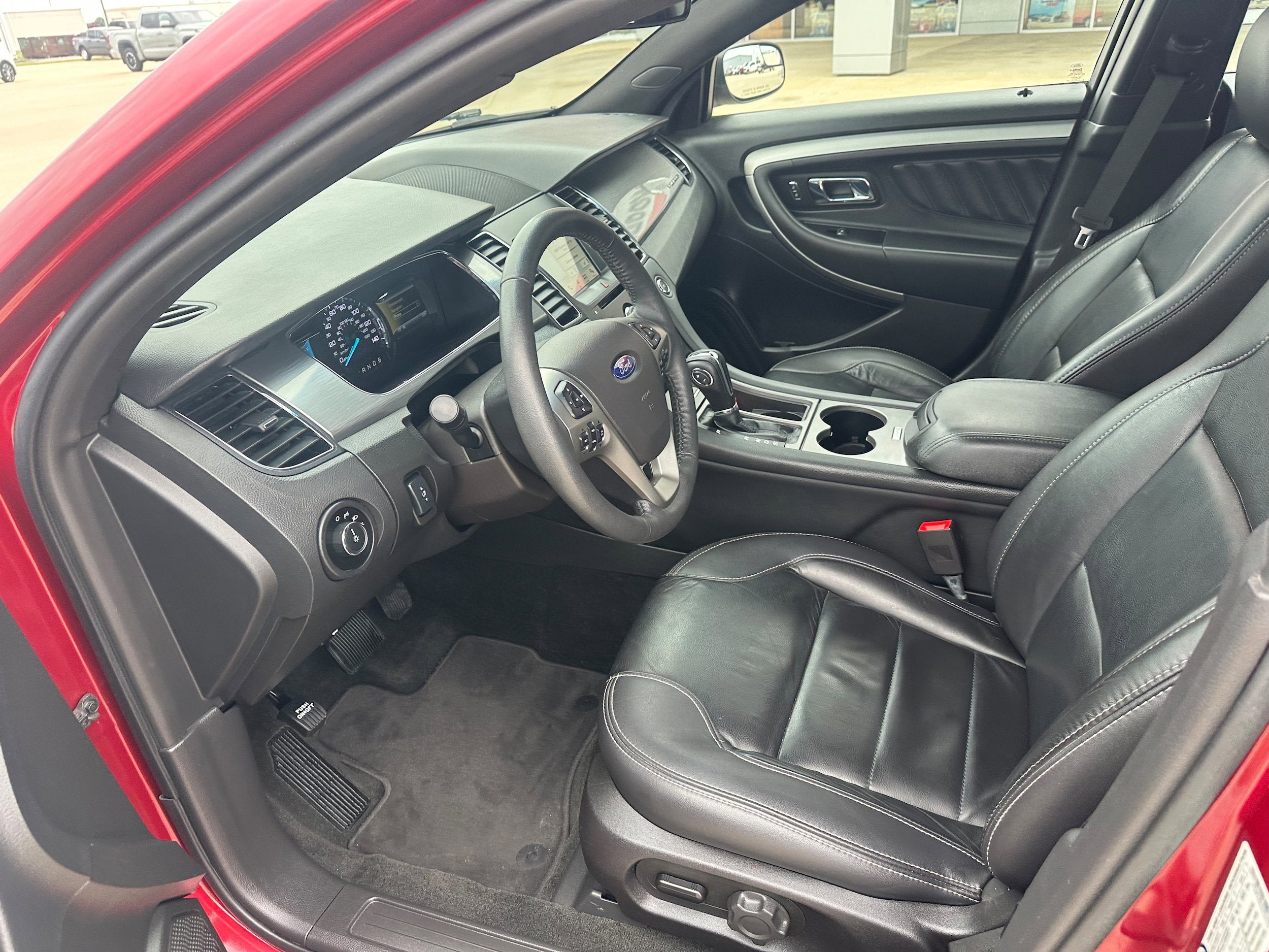 2018 Ford Taurus SEL