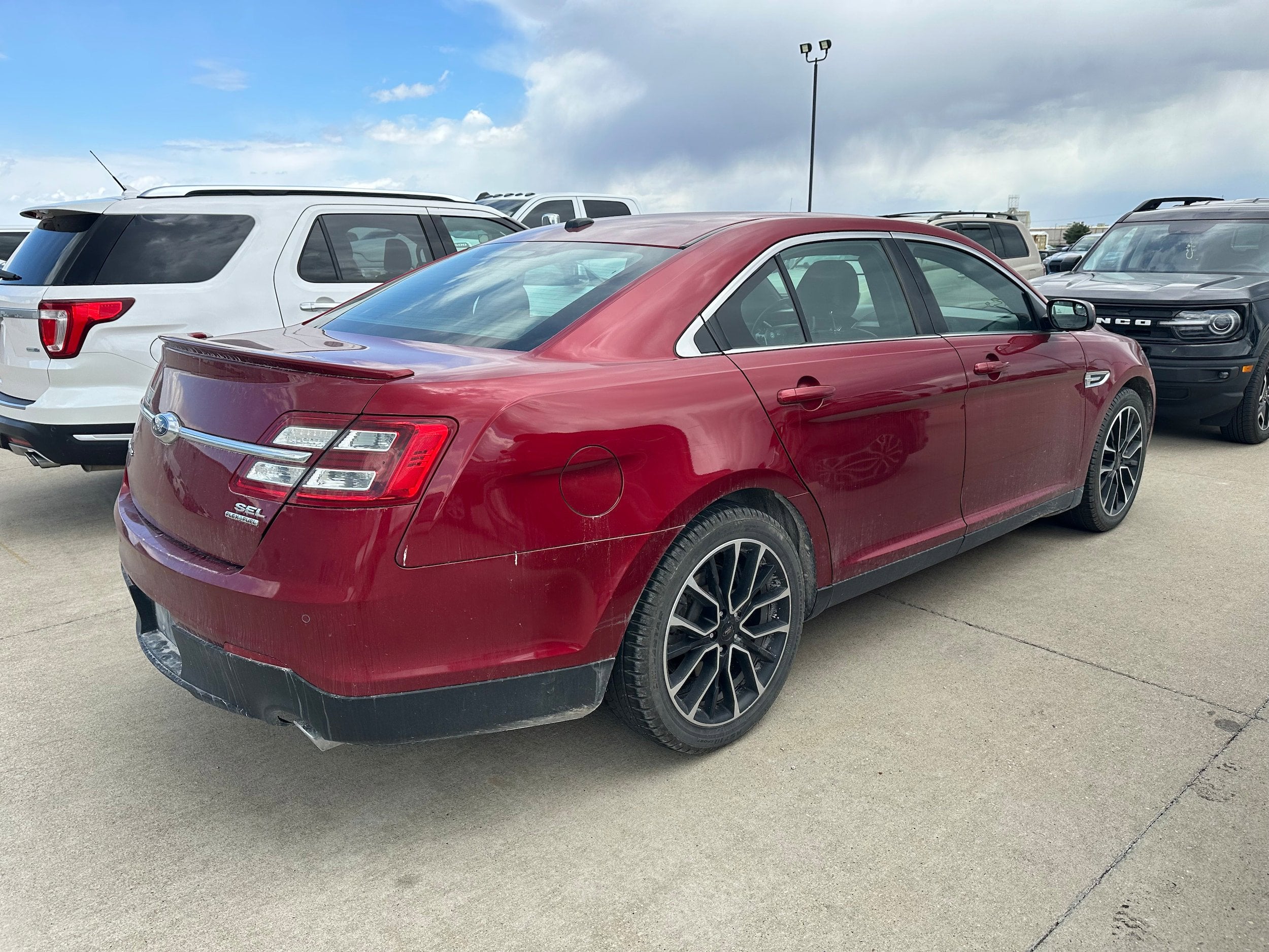 2018 Ford Taurus SEL