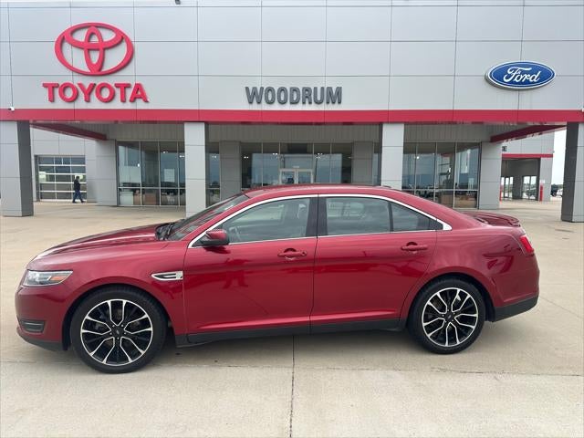 2018 Ford Taurus SEL