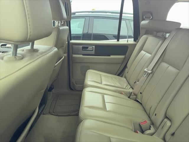 2014 Ford Expedition Base