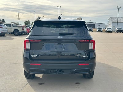 2025 Ford Explorer ST-Line