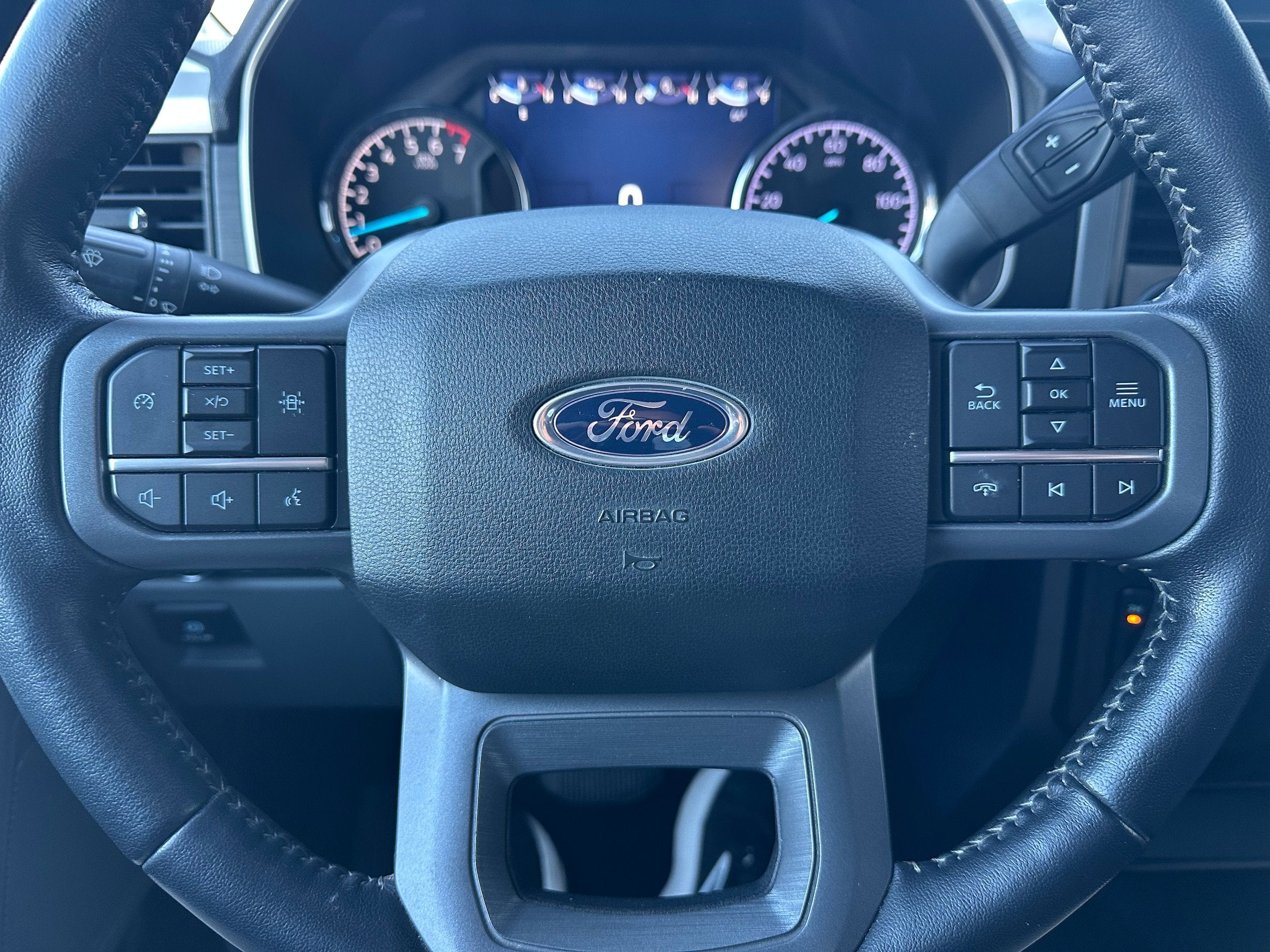 2022 Ford F-150 Base