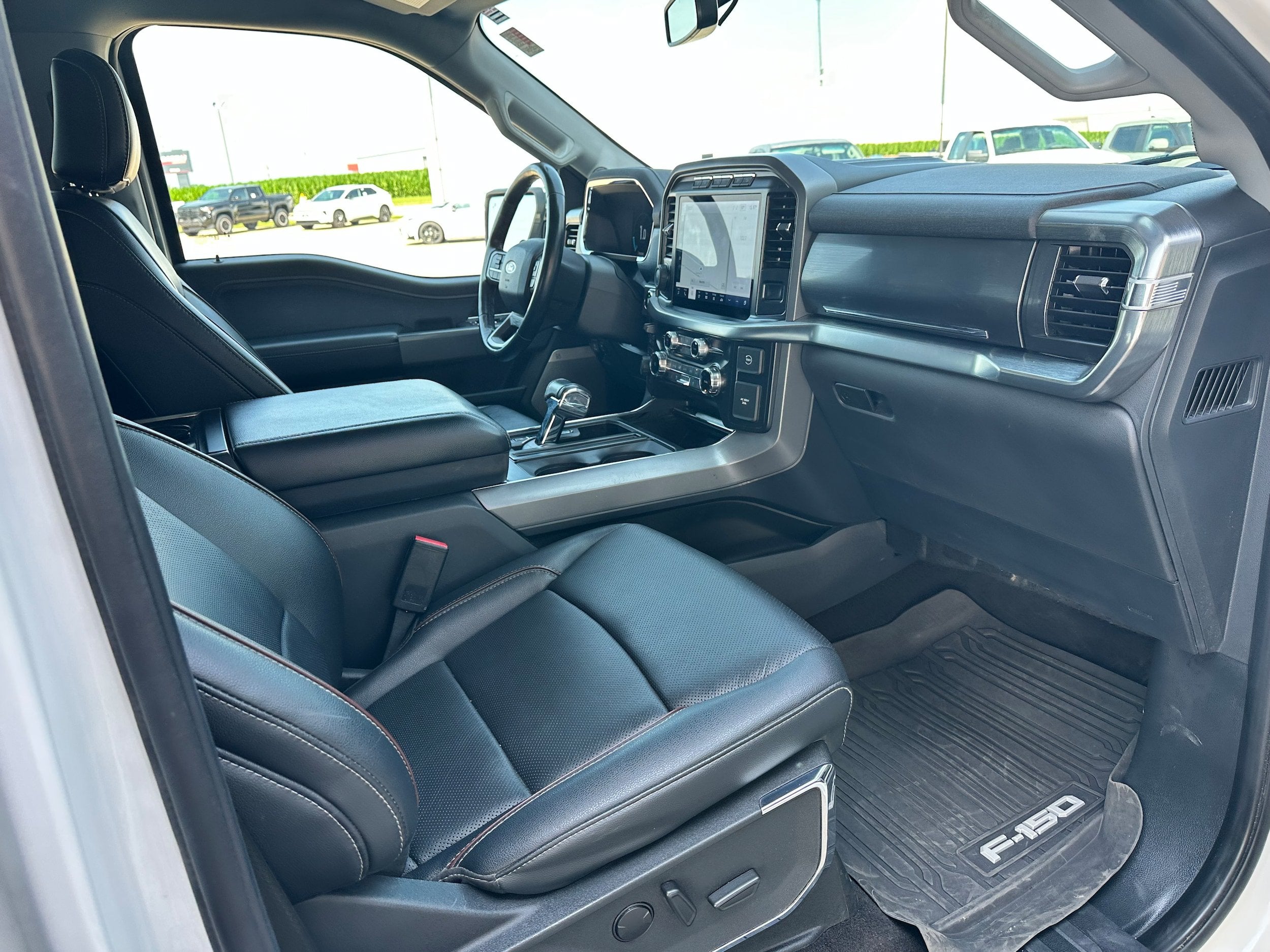 2022 Ford F-150 Base