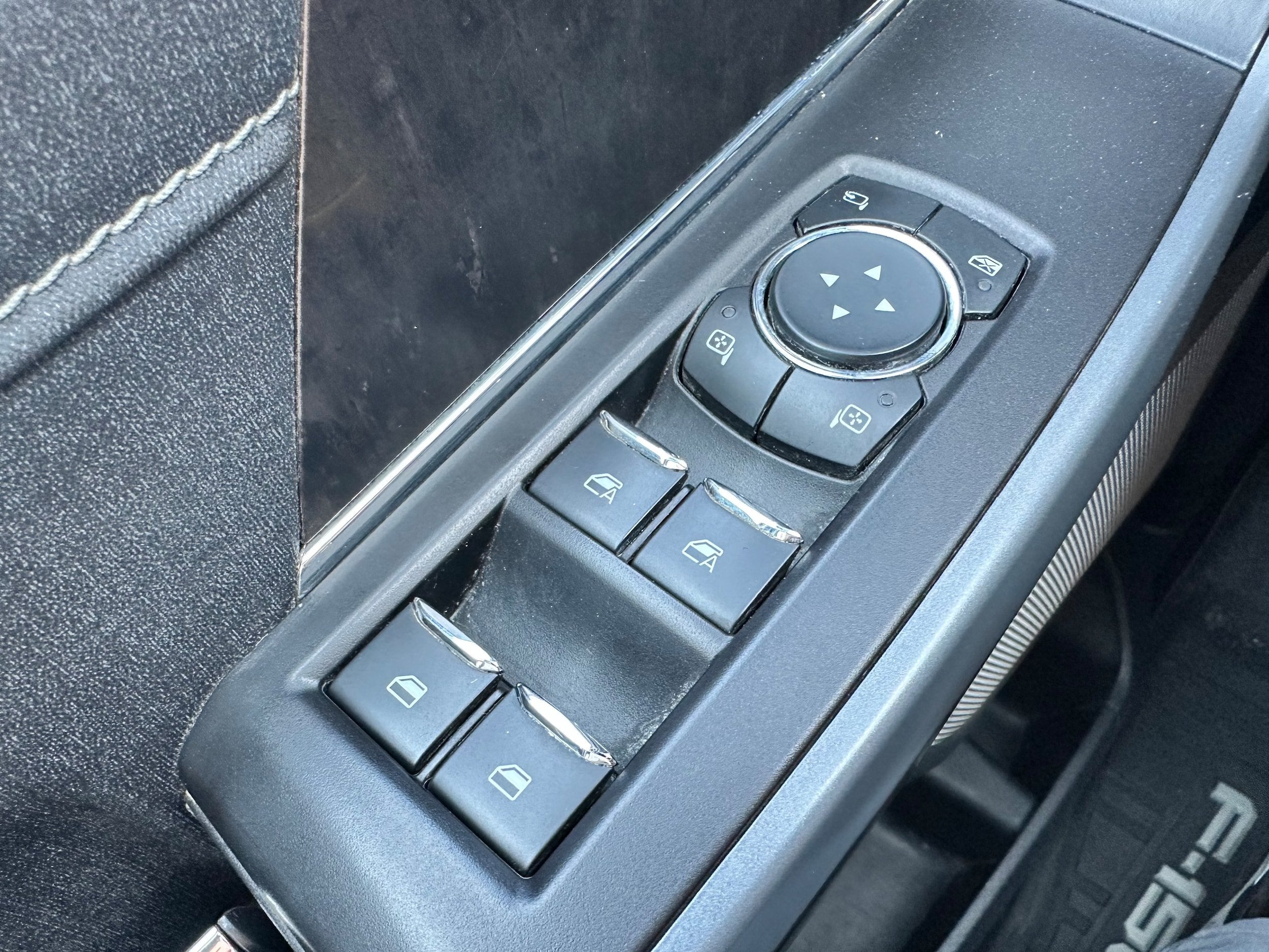 2022 Ford F-150 Base