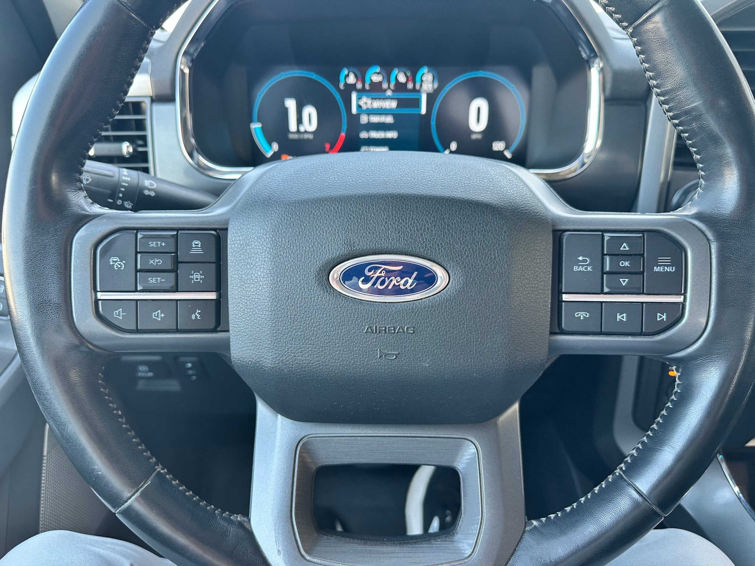 2022 Ford F-150 Base