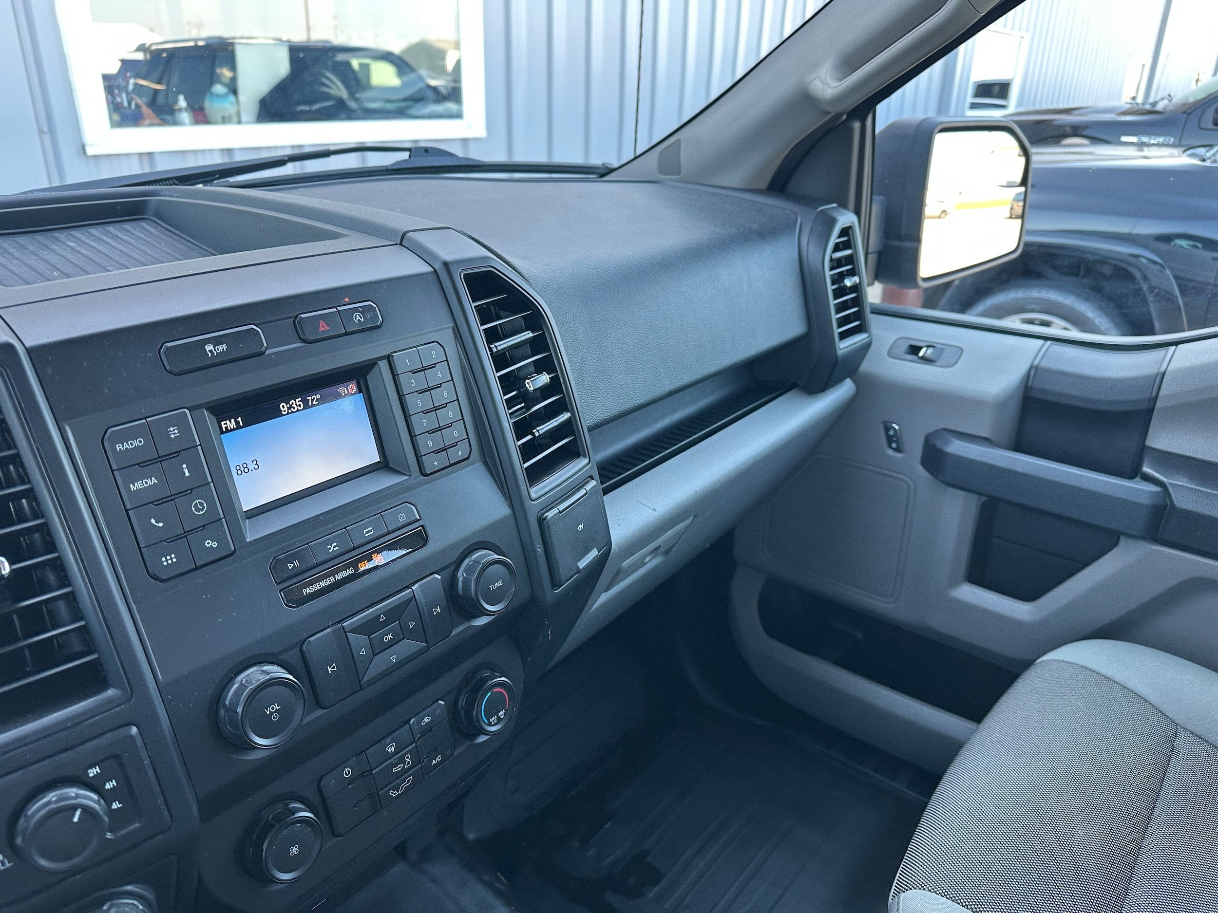 2020 Ford F-150 Base