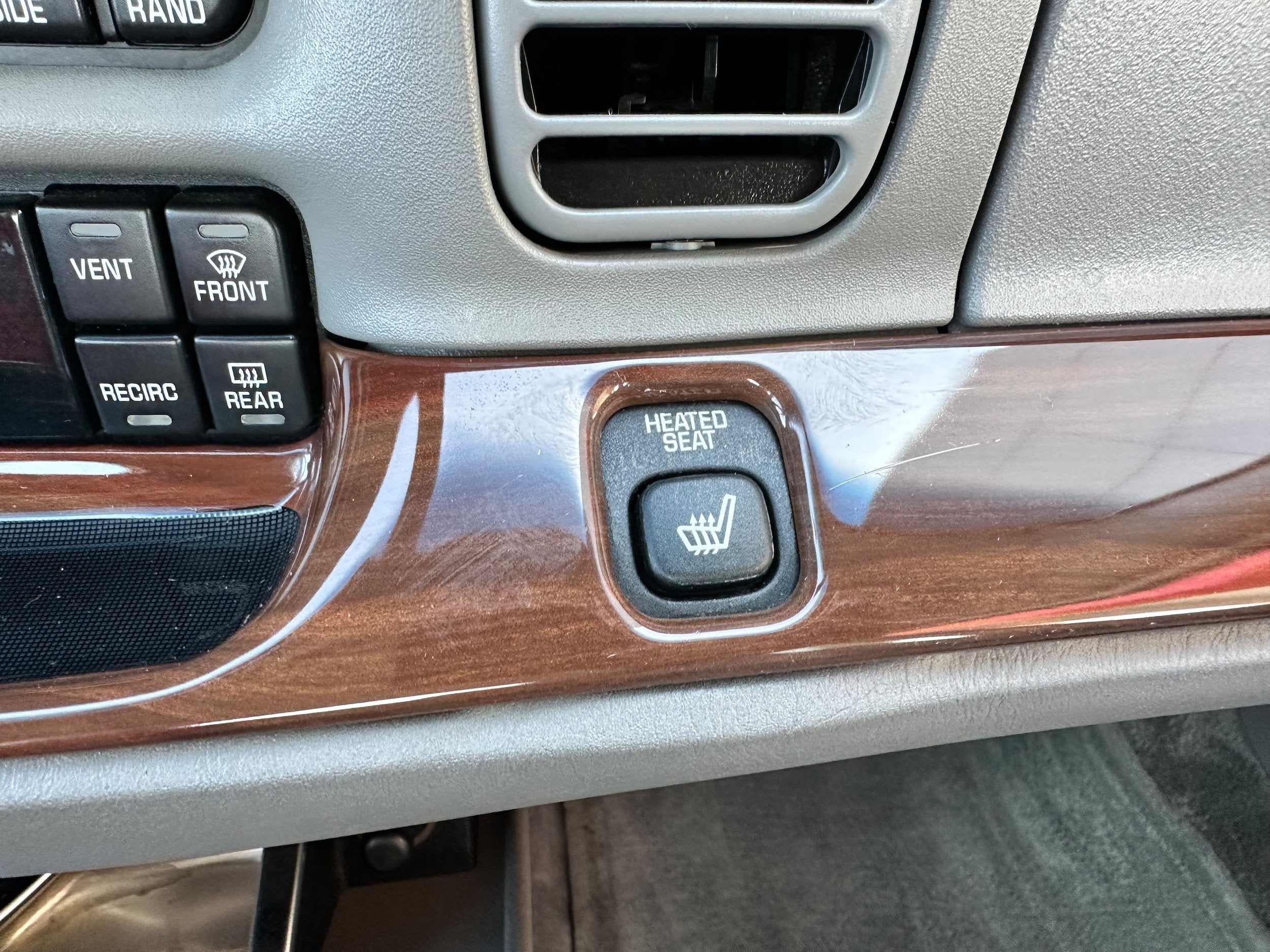 2003 Buick Park Avenue Base
