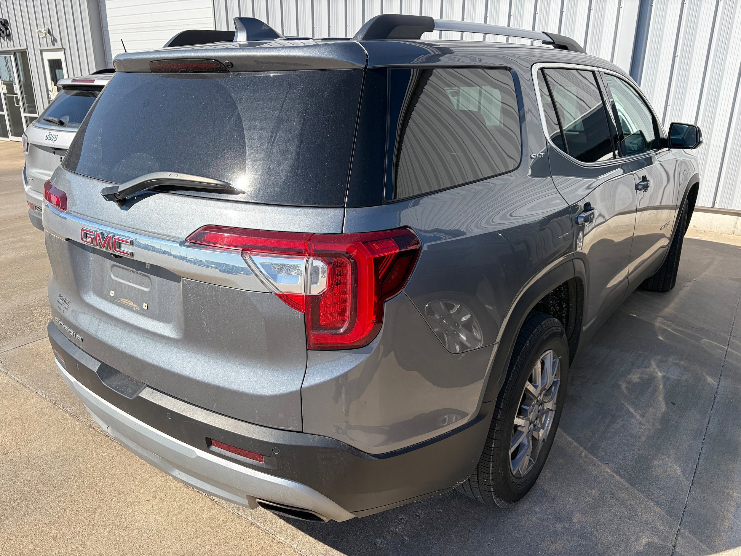 2021 GMC Acadia SLT