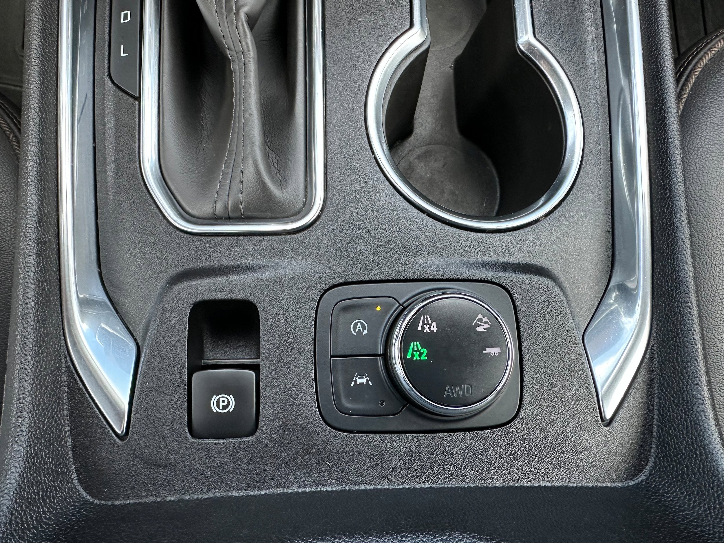 2023 Chevrolet Traverse High Country