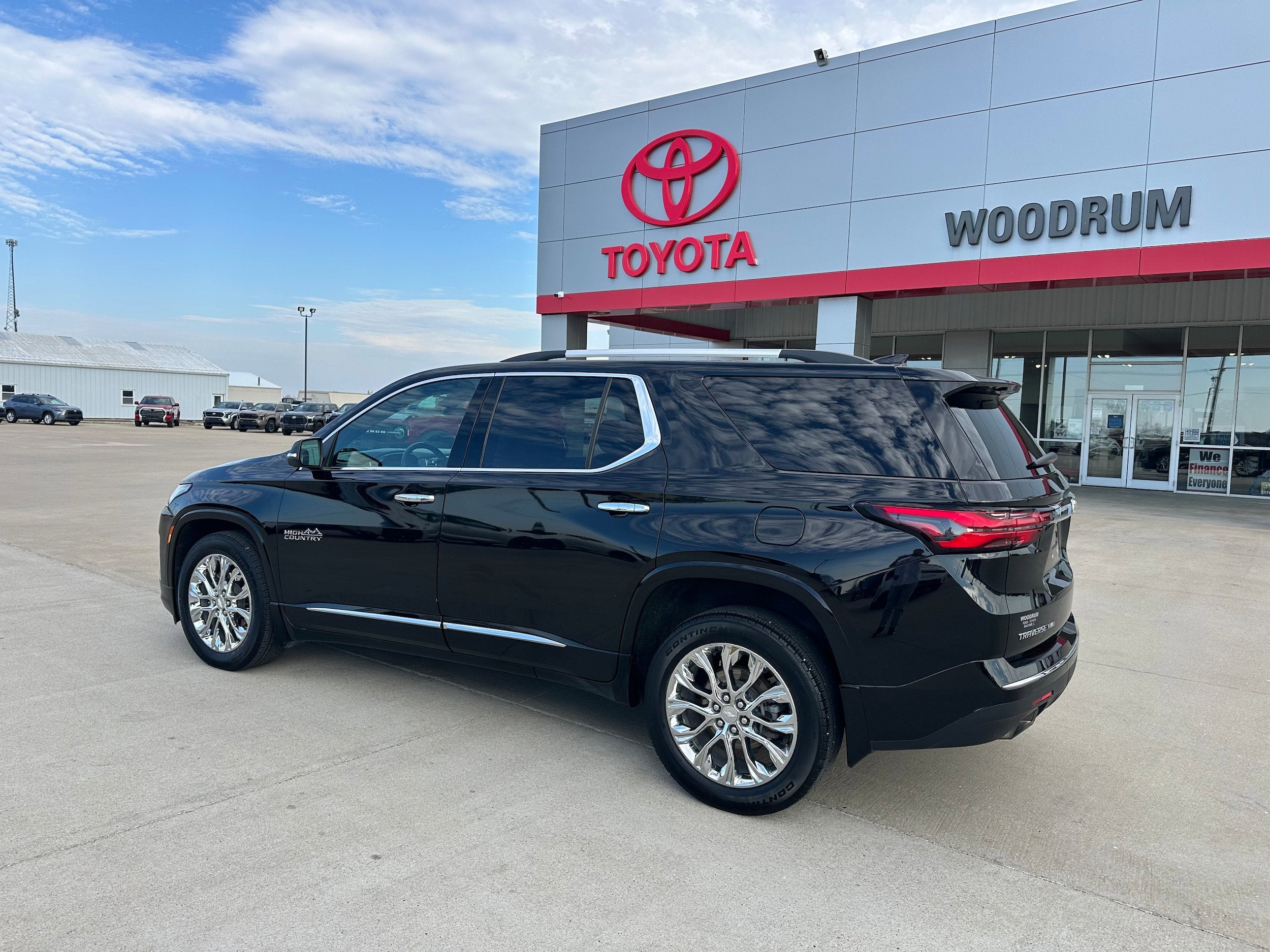 2023 Chevrolet Traverse High Country