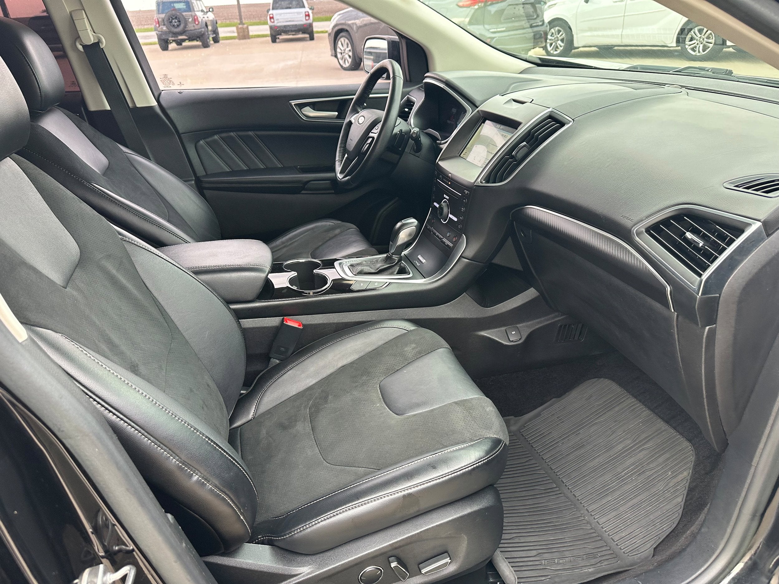 2016 Ford Edge Sport