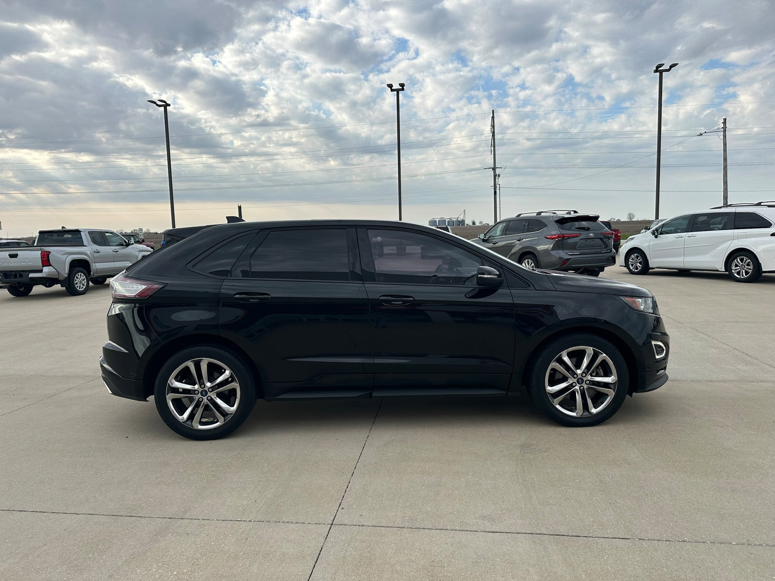 2016 Ford Edge Sport