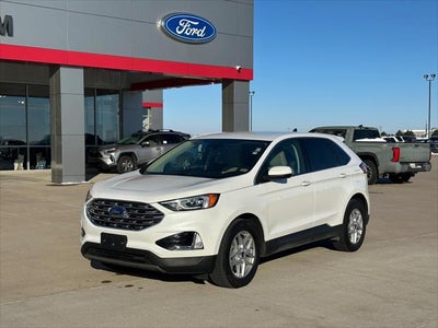 2022 Ford Edge Base