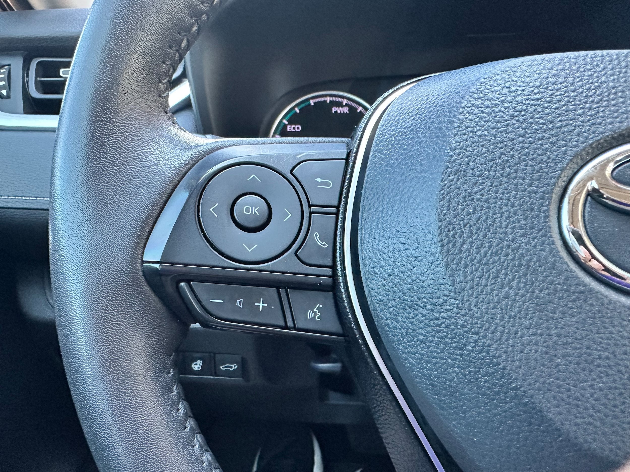 2021 Toyota RAV4 Base