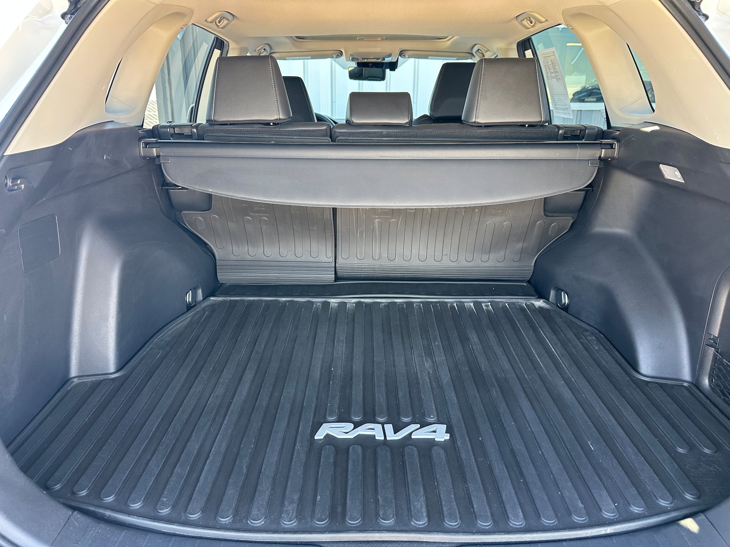 2019 Toyota RAV4 Hybrid Limited