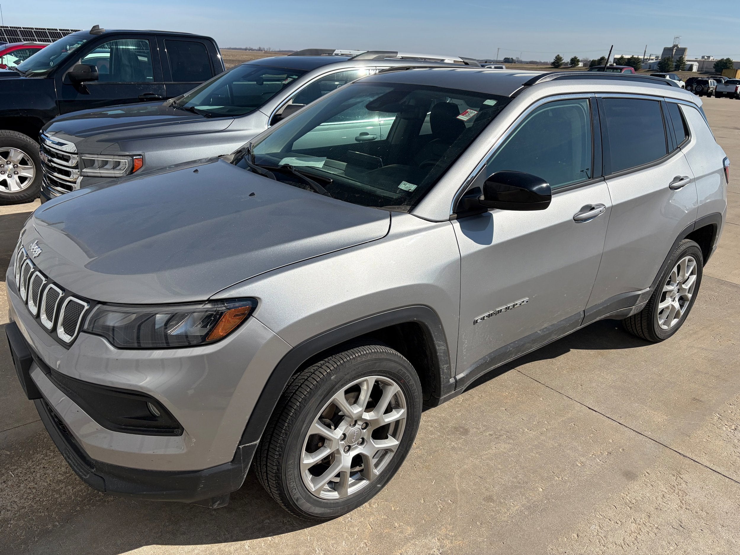 2022 Jeep Compass Latitude Lux