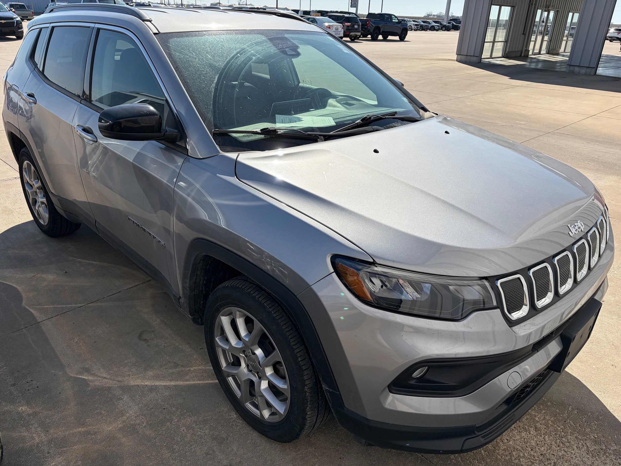 2022 Jeep Compass Latitude Lux