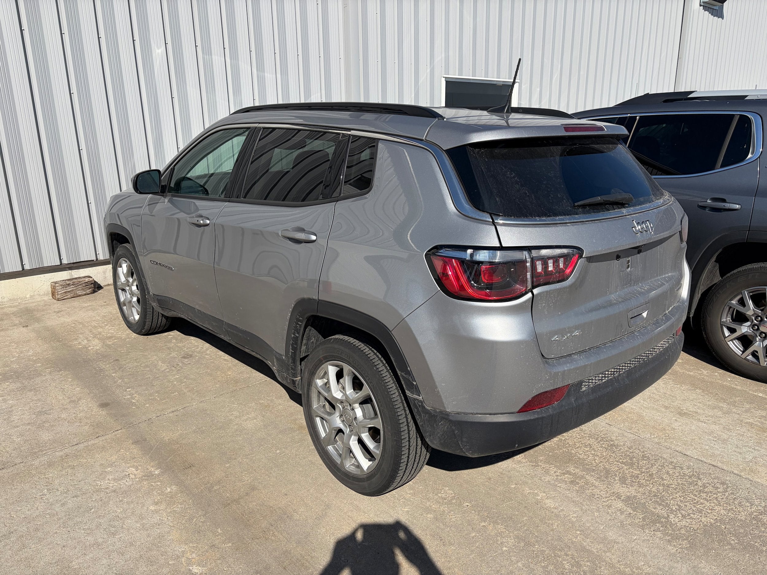 2022 Jeep Compass Latitude Lux