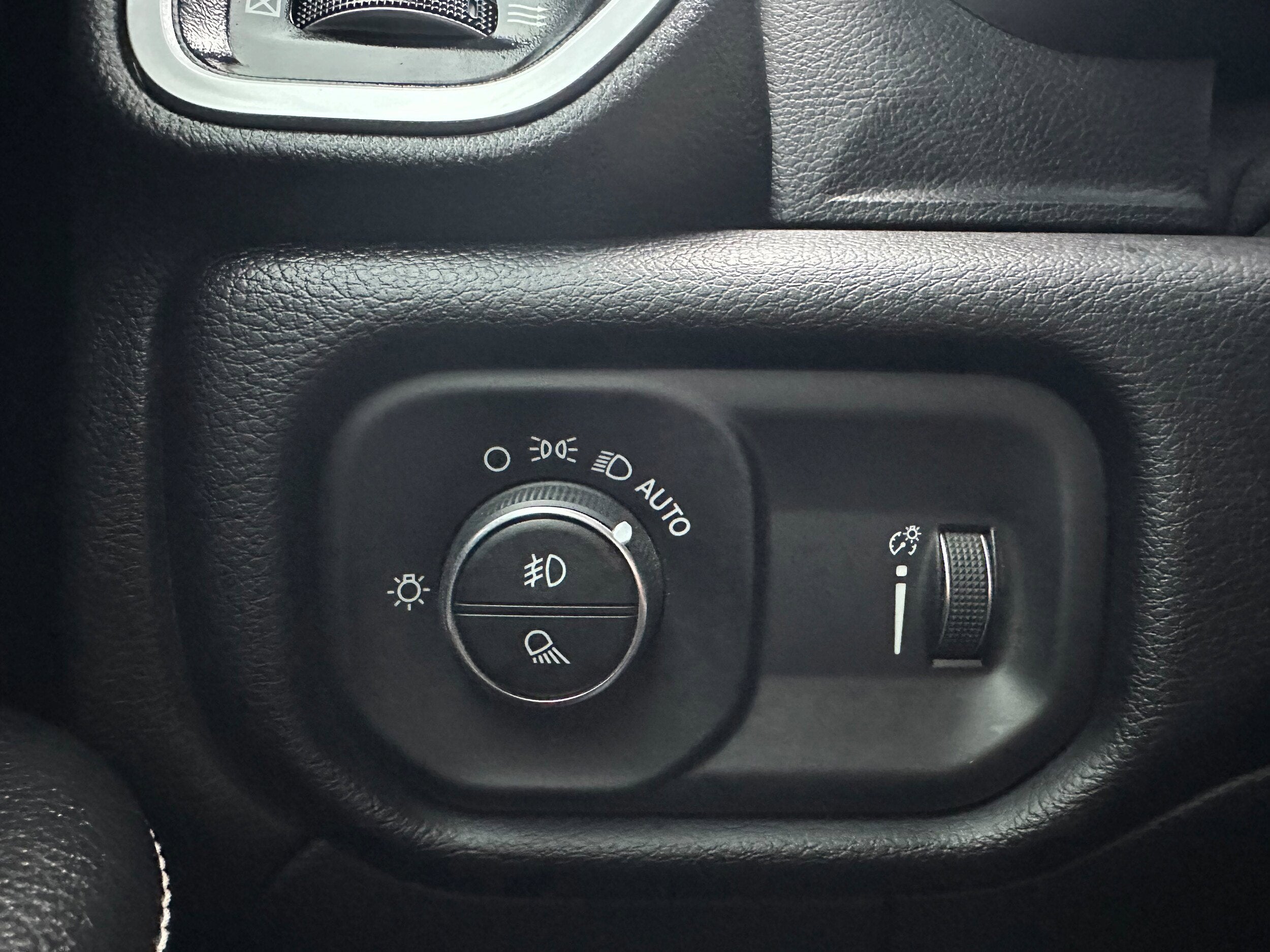 2022 RAM 2500 Base