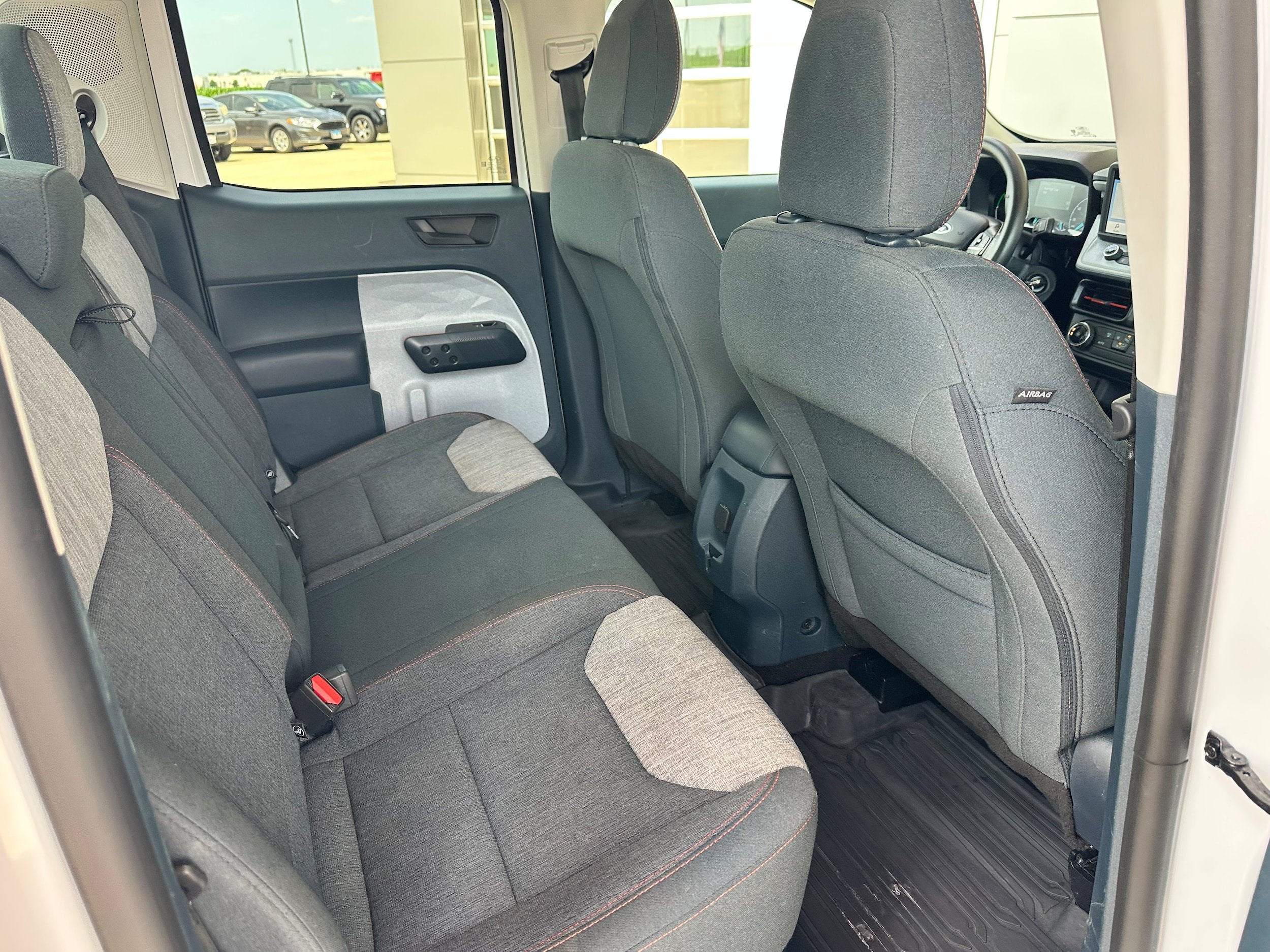 2023 Ford Maverick Base