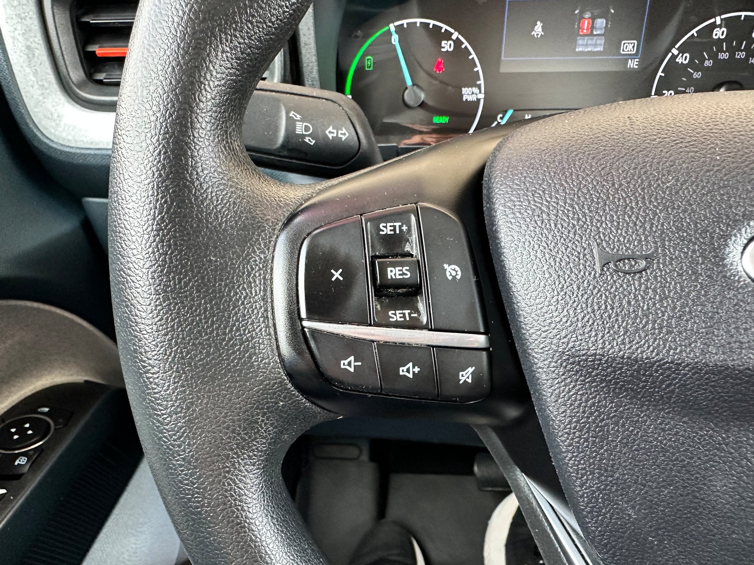 2023 Ford Maverick Base