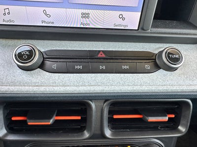 2023 Ford Maverick Base