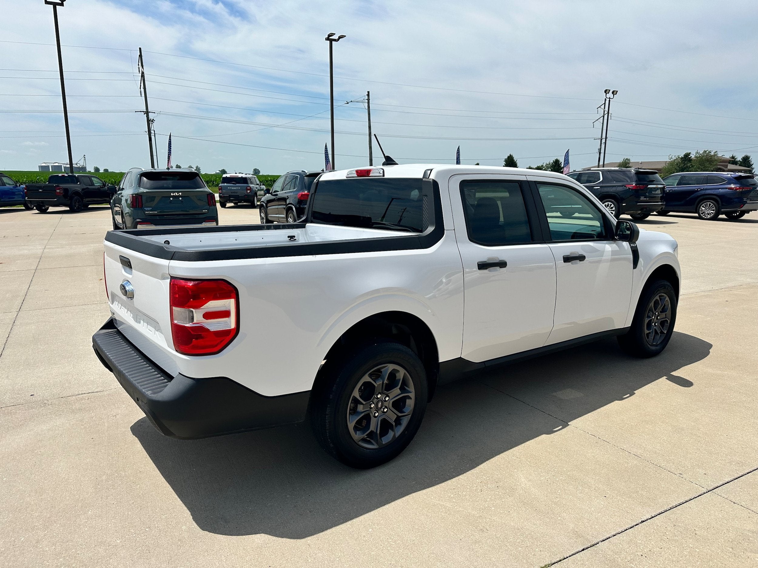 2023 Ford Maverick Base