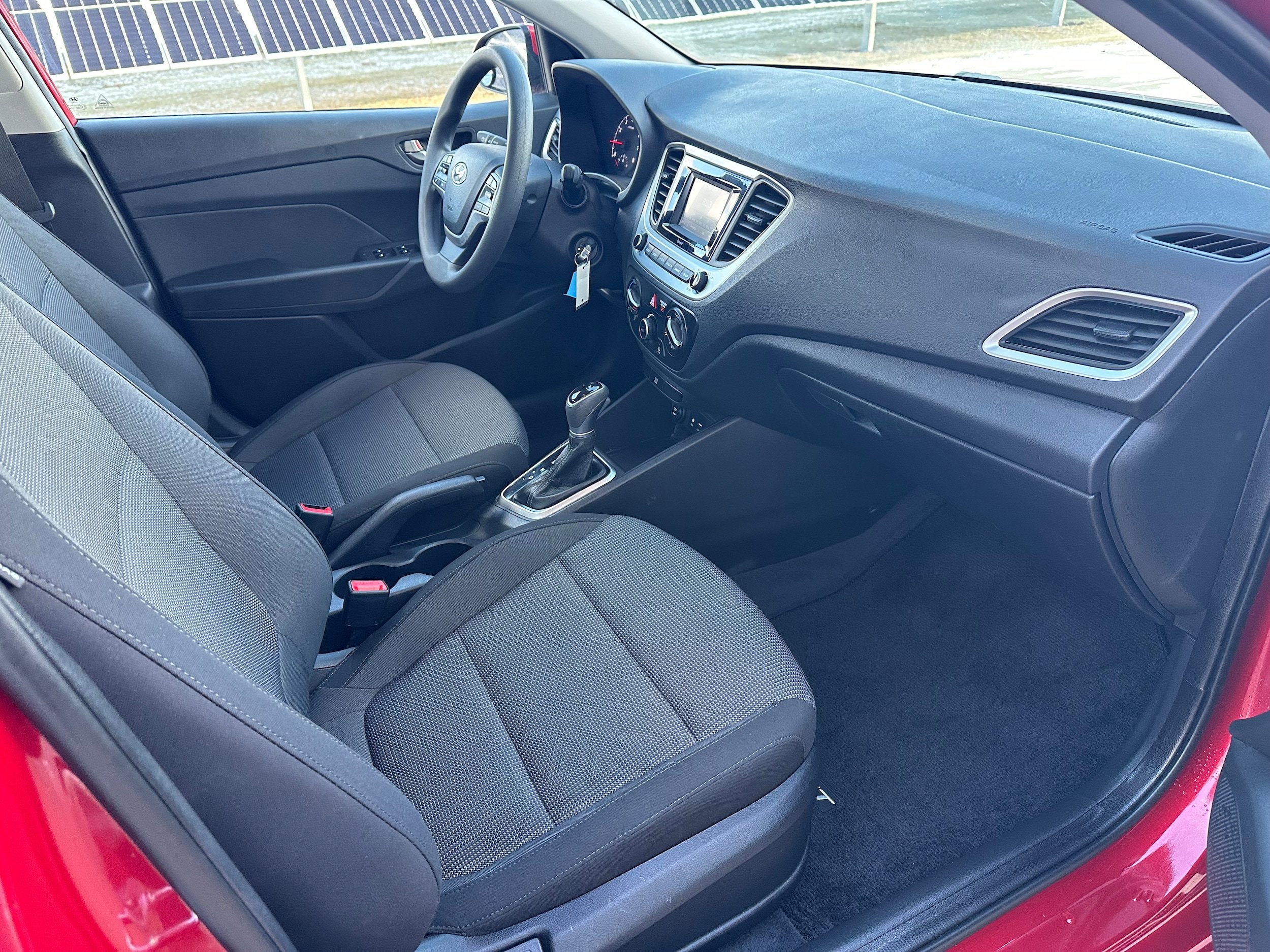 2022 Hyundai Accent Base