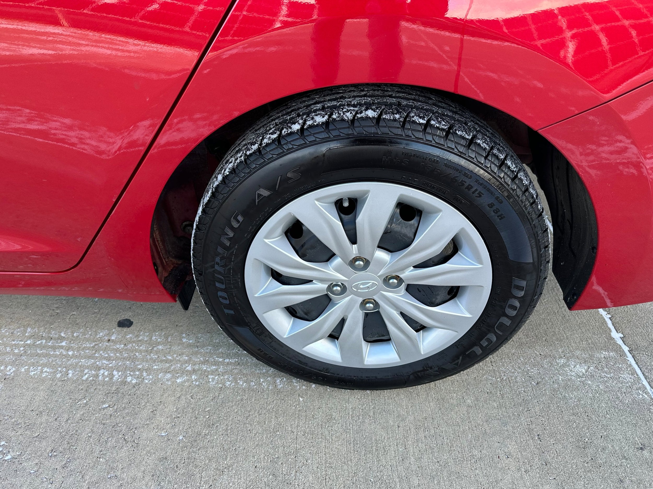 2022 Hyundai Accent Base