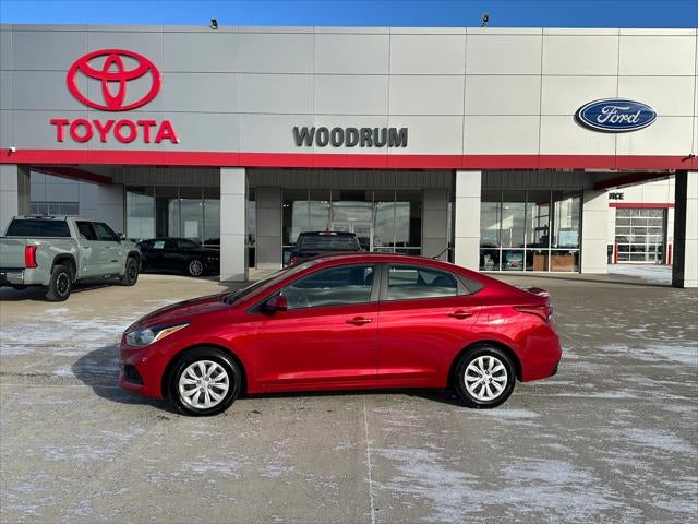 2022 Hyundai Accent Base