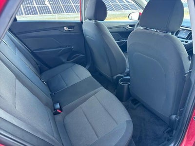 2022 Hyundai Accent Base