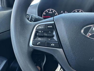 2022 Hyundai Accent Base