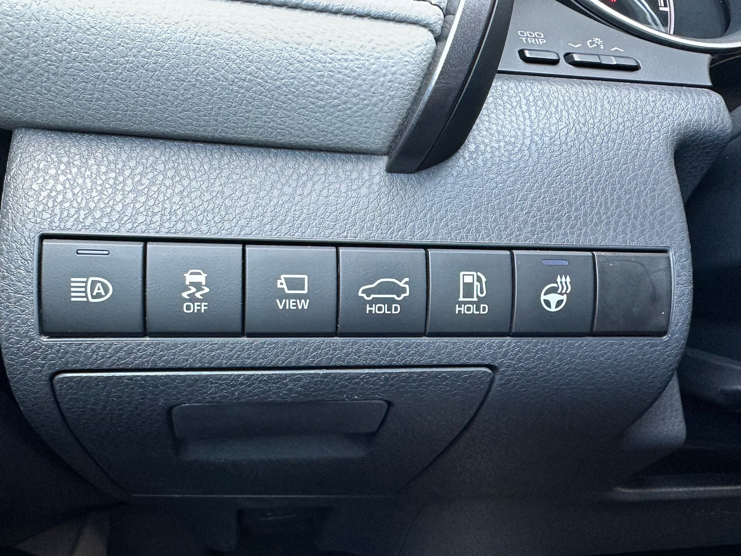 2024 Toyota Camry Hybrid XLE
