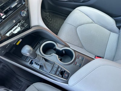 2024 Toyota Camry Hybrid XLE