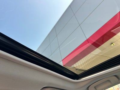 2024 Toyota Camry Hybrid XLE