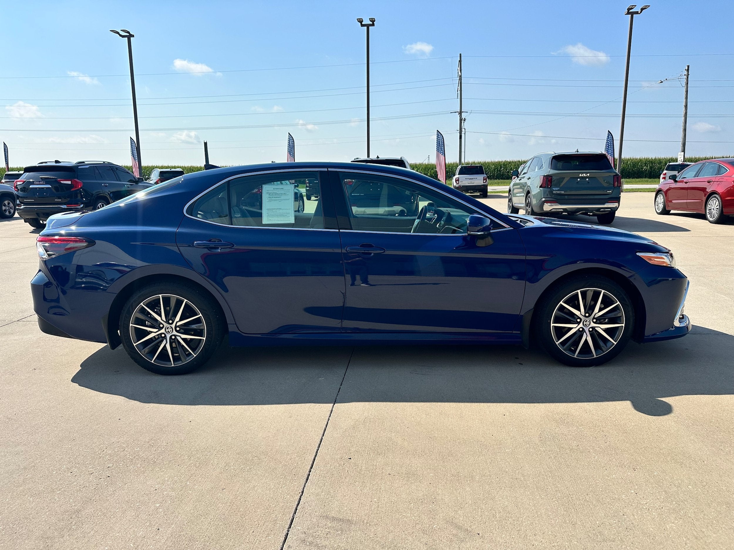 2024 Toyota Camry Hybrid XLE
