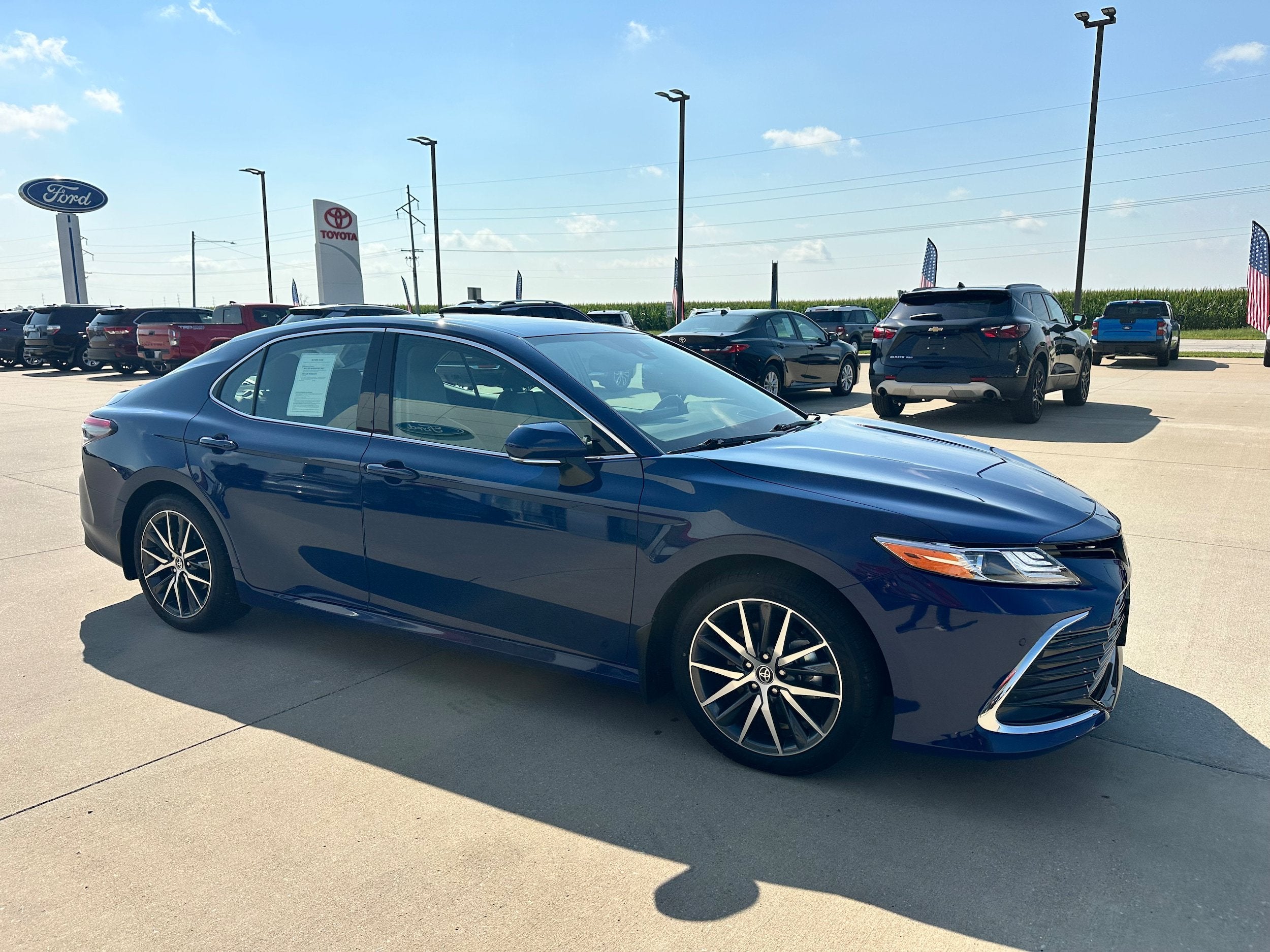 2024 Toyota Camry Hybrid XLE