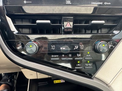 2023 Toyota Camry Hybrid XLE