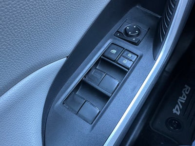 2021 Toyota RAV4 Base