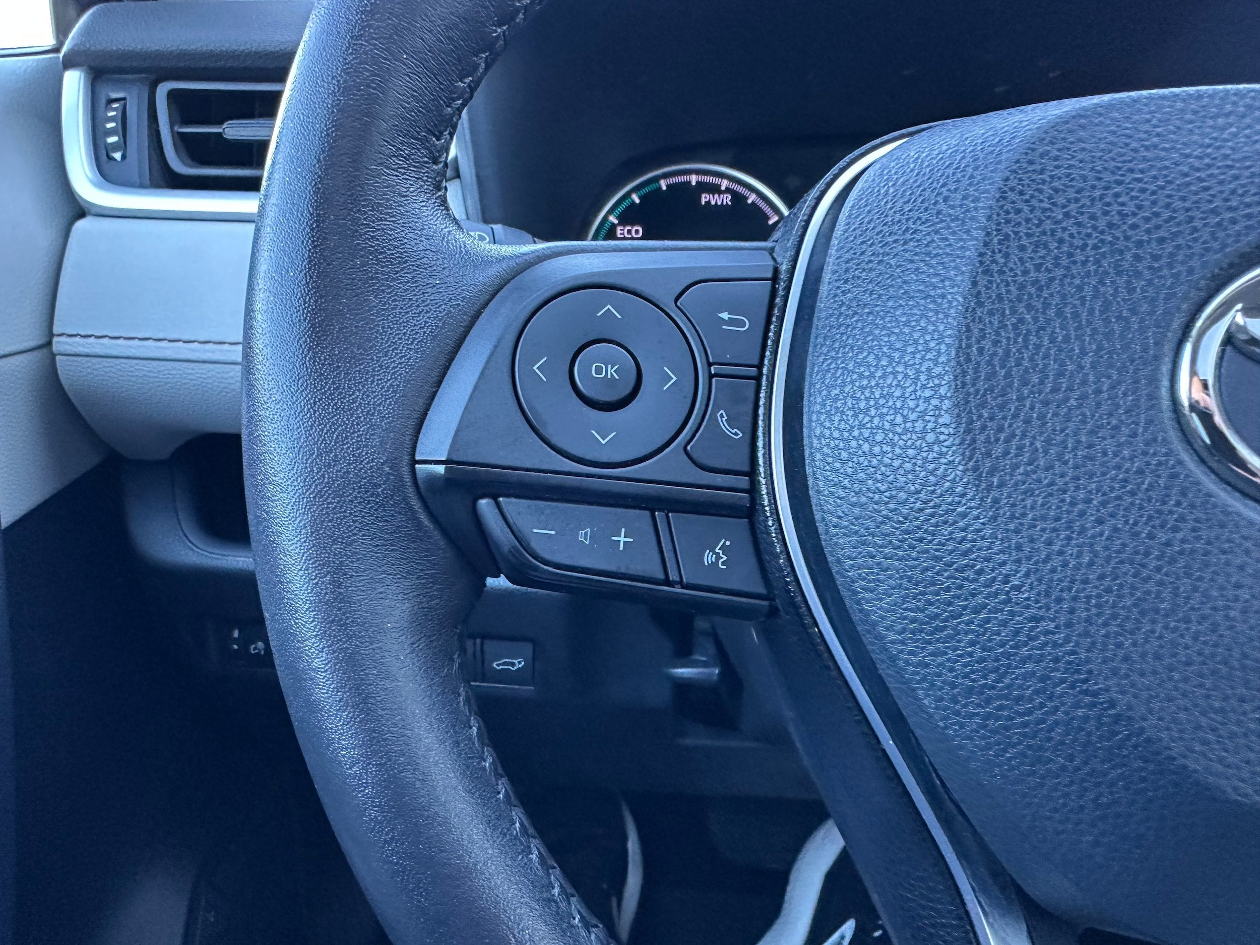 2021 Toyota RAV4 Base