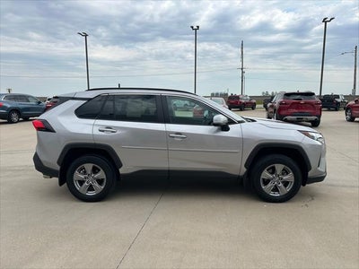 2023 Toyota RAV4 Hybrid XLE